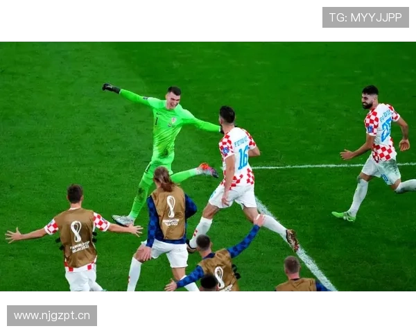 世界杯精彩回顾：盘点历史上最震撼的进球时刻与传奇对决 - 副本 - 副本